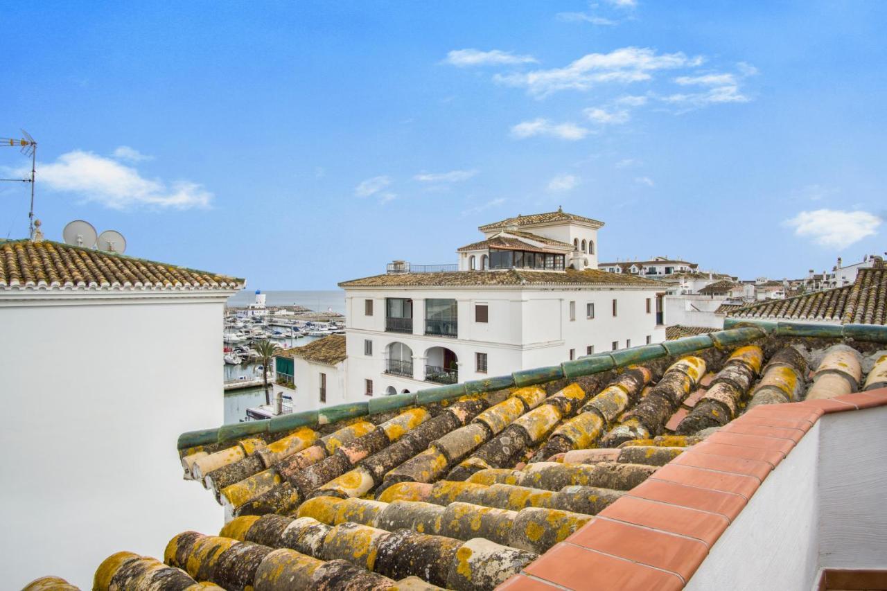 Duquesa Harbour Club Aparthotel Manilva Esterno foto