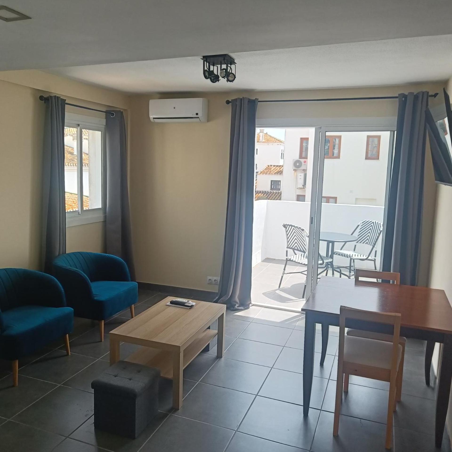 Duquesa Harbour Club Aparthotel Manilva Esterno foto