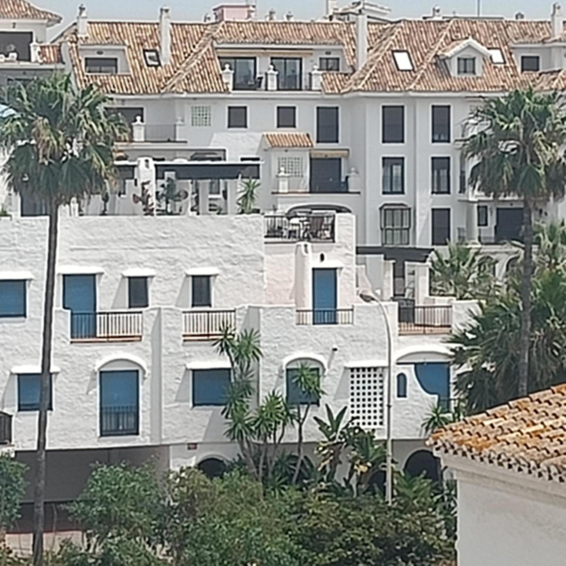 Duquesa Harbour Club Aparthotel Manilva Esterno foto